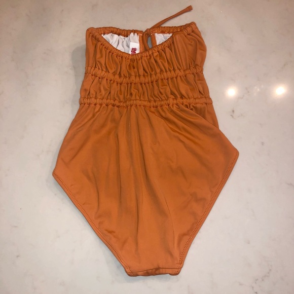 Solid & Striped Paula Strapless One-Piece - Picture 5 of 6